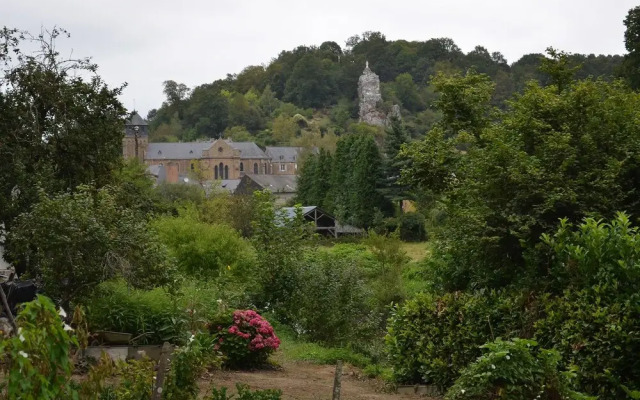 La Jameliniere