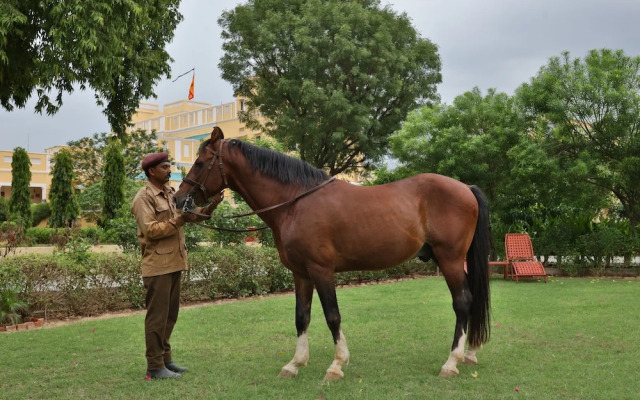 Roop Niwas Kothi