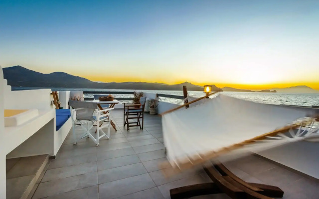 Kalimera & Apoplous Boathouse