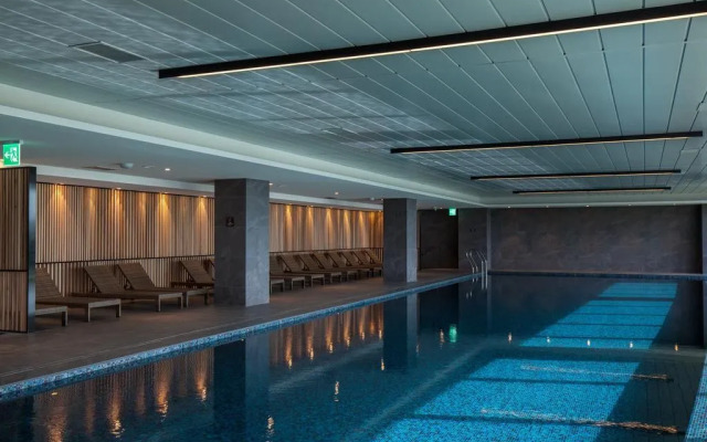 Hotel Tops 10