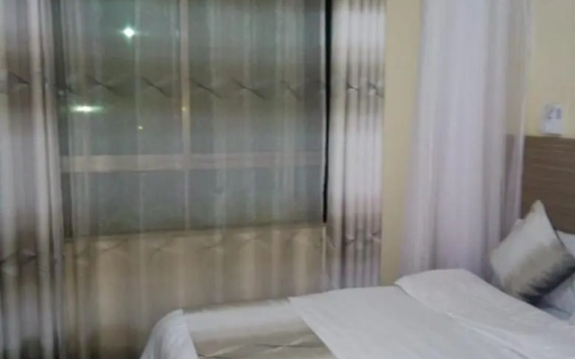 BLUE NILE 9 - SUNSET HOLIDAY APARTMENTS, SHANZU - Mombasa