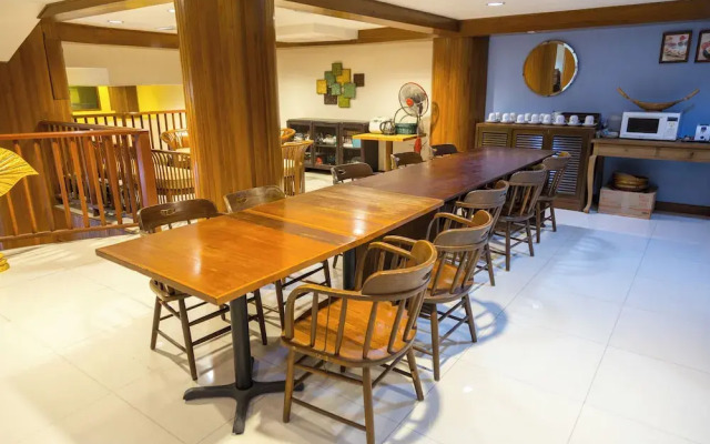 UPAR hotels Silom near Mahanakhon