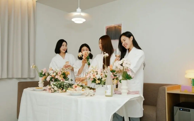 Aank Hotel Cheonan Station Ⅱ