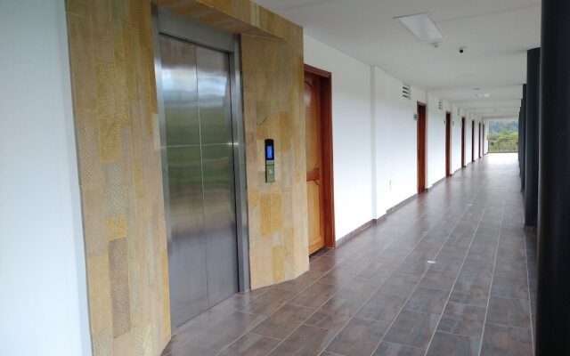 Hotel Majam's Resort