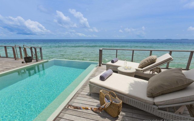 Dusit Thani Maldives