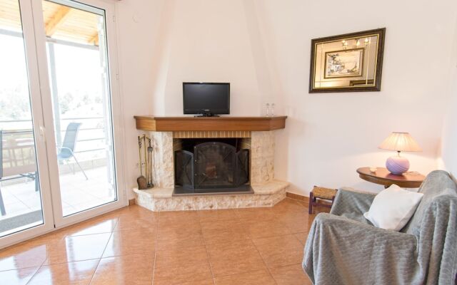 Ortaki Traditional House