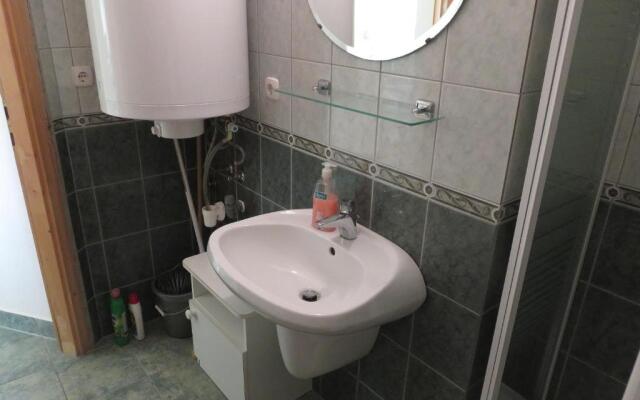 Kővirág Apartman