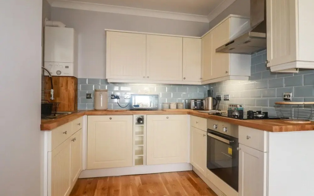 Flat 2