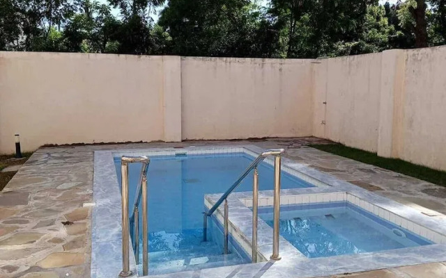 Lux Suites Nyali Holiday Villa