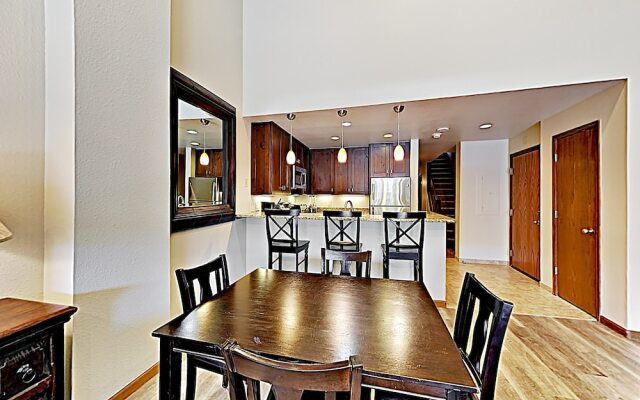 Benchmark #611 - 3 Br Condo