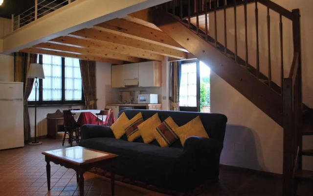 Residence Casale Mostacciano