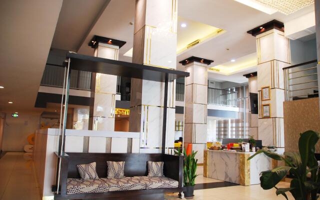 Royal Jelita Hotel