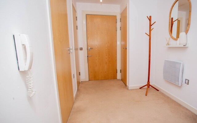 Nest Easy - Alpha House