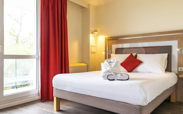 37 Lodge La Défense Courbevoie - Image 5