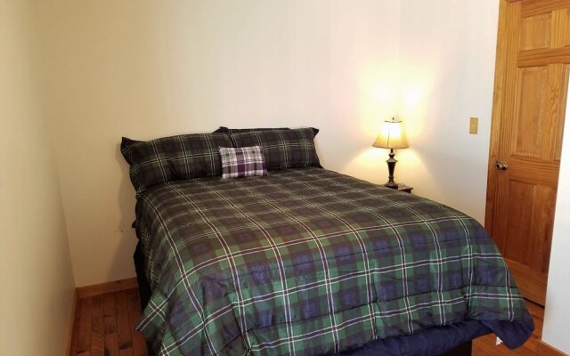 The Shuck- Christophers Riverside Cabin