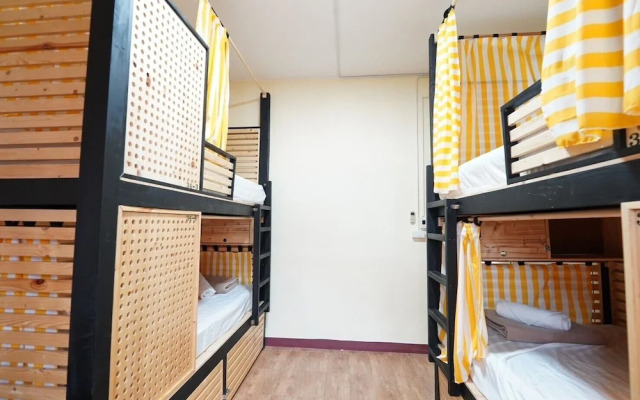 EZ Sleep at Ratchada 19