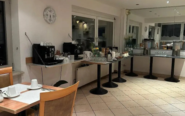 Centro Hotel Mondial