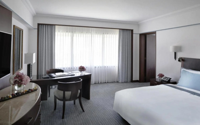 The Peninsula Manila