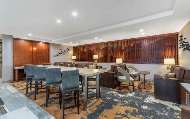 Windmill Suites Surprise - Phoenix, Ascend Hotel Collection