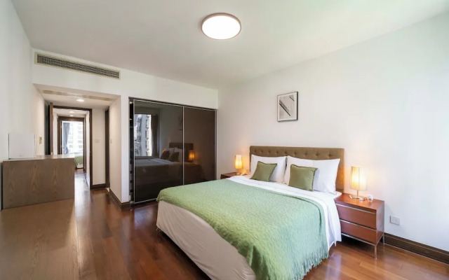 Tyms Premium 3BR 2BA Apt Walk to Metro