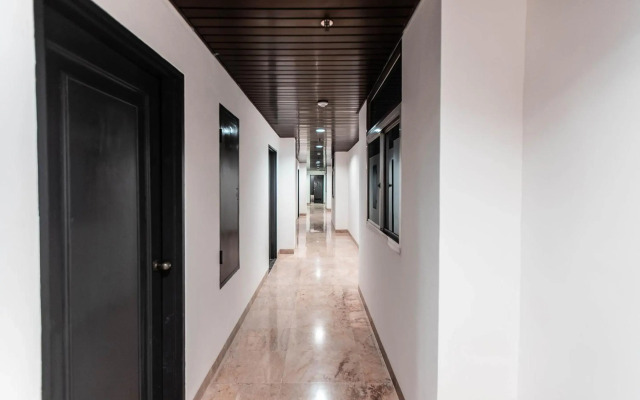 Super OYO Townhouse 1 Hotel Salemba