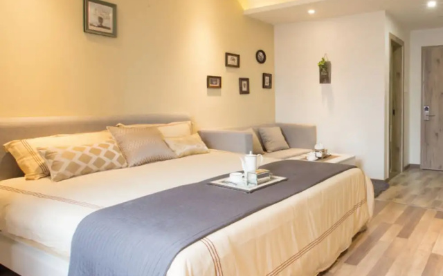 MORE Residence Guangzhou Huanshidong