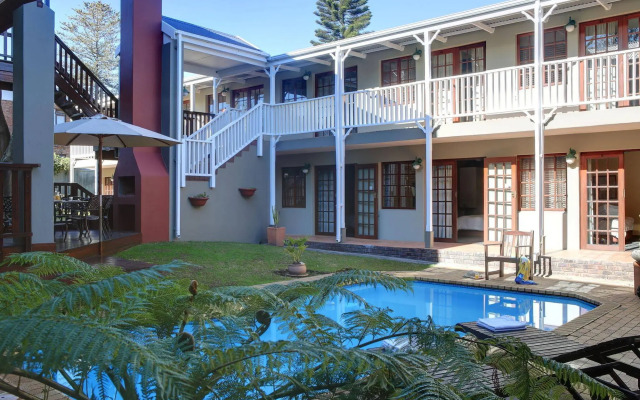 Loerie Guest Lodge