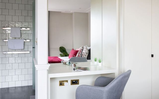 Luxurious Hammersmith Apartment