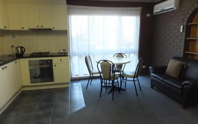 Paradise Holiday Apartments