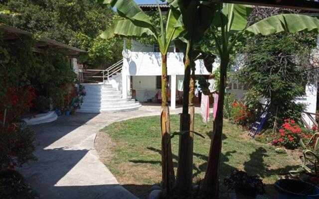 Guest house Rechnaya 6