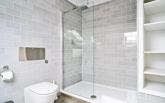 JOIVY Luxury George Street Apartments: Castle Suite
