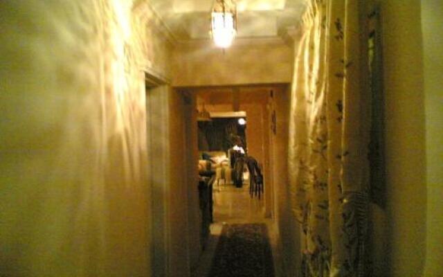 300 sqm2 flat in Cairo