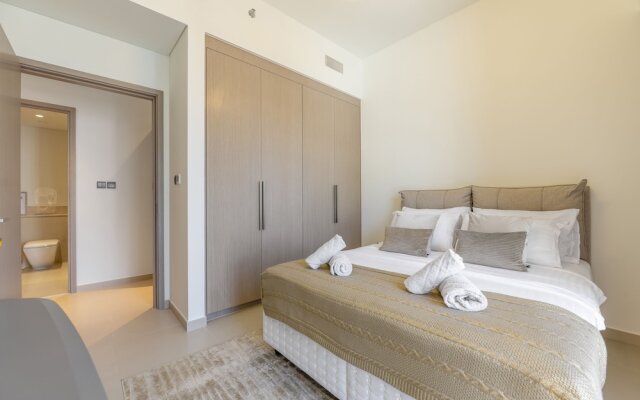 Act One Tower 2BR Luxury Apartment