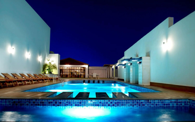 Ista Suites Seef