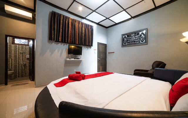 RedDoorz Syariah near RRI Malang