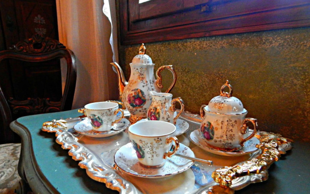 S. Nikolis Historic Boutique Hotel