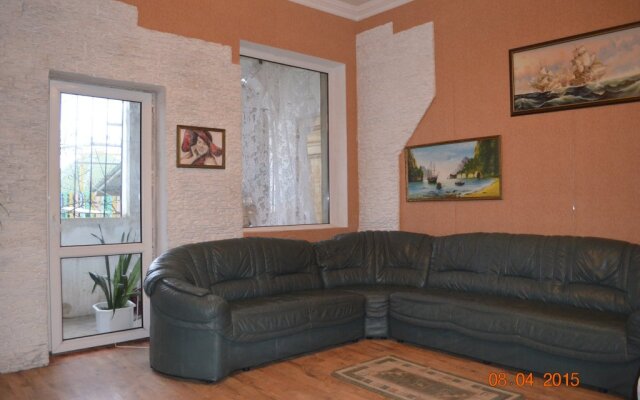 Viktoriya Guest House