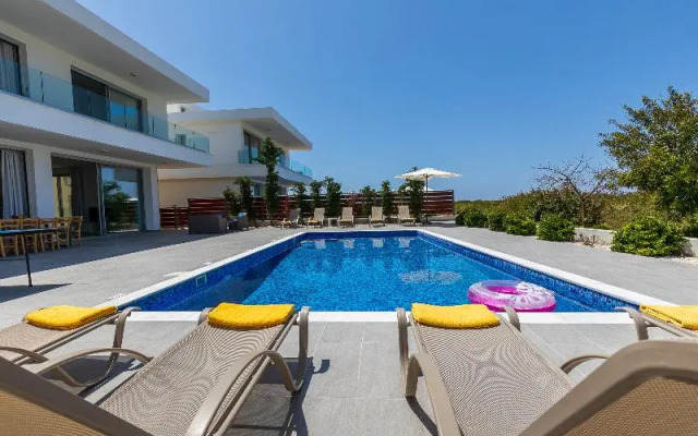 Sea Point Villas Coral Bay