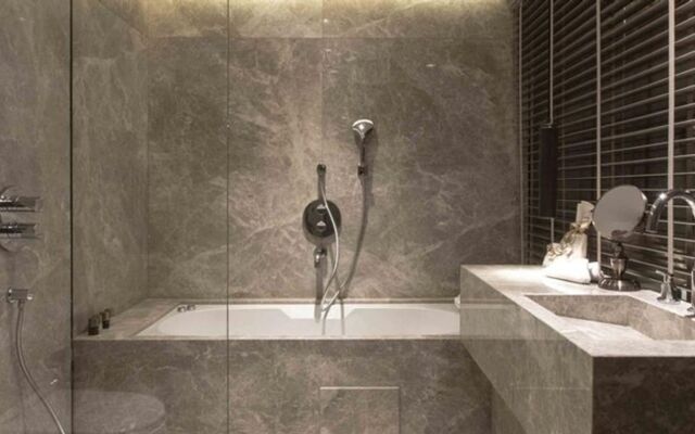 Noble22 Suites