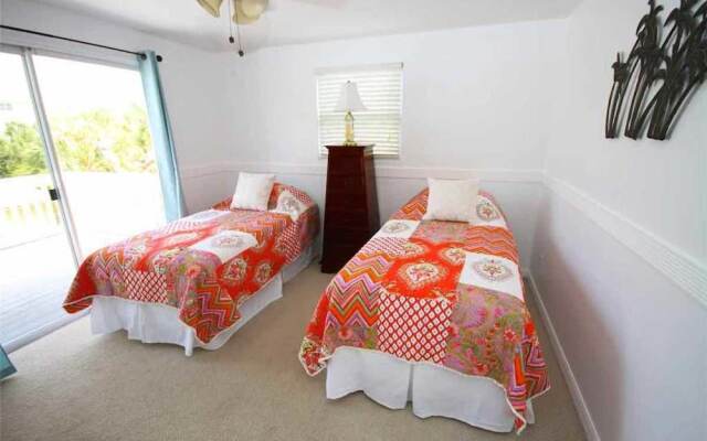 437 - LongLook Beachhouse