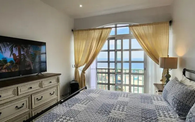 Casinha Nova - Entire Home With City & Ocean View in Sao Filipe