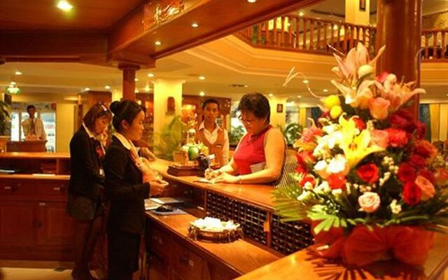 Monoreach Angkor Hotel