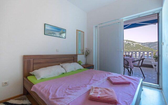 Awesome Home in Klek With Wifi and 2 Bedrooms