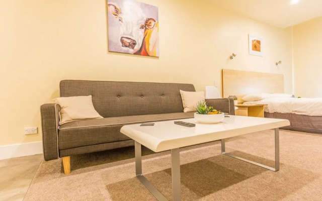 Private Studio next door to Spark Arena