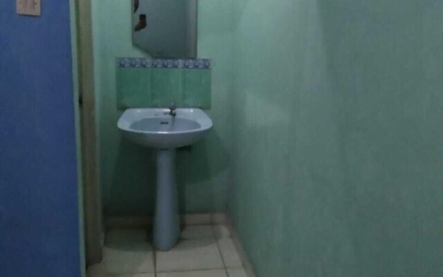 OYO 2236 Wisma Kurnia Raharja