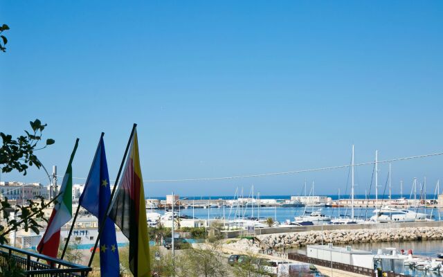 XilHotel