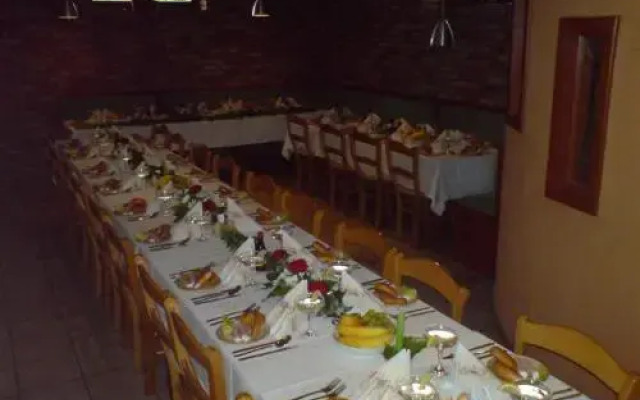 Penzion Restaurace Chanos