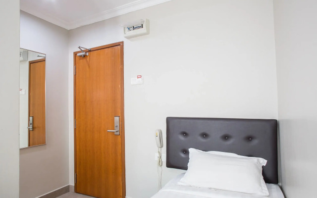 Moment Hotel