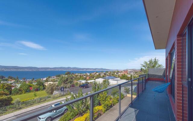 Nature & Relax House, Panoramic sea view, Free parking40