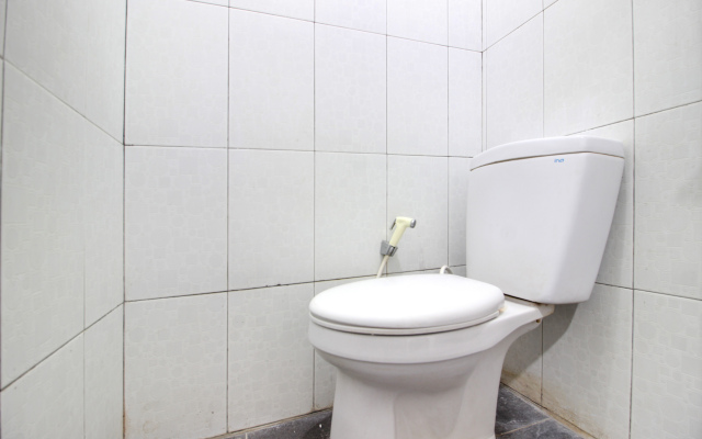 RedDoorz near RS Sarjito Yogyakarta 2